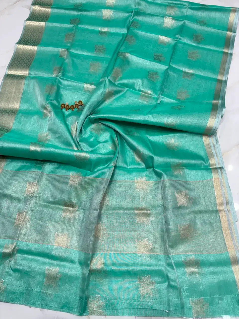 Tissue Banarasi Silk Saree With Blouse Piece