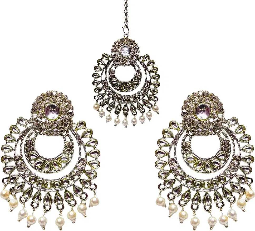 Tahaniya Chandini Boond Silver Dewdrop Maang Tika & Earring Chandbali Earring