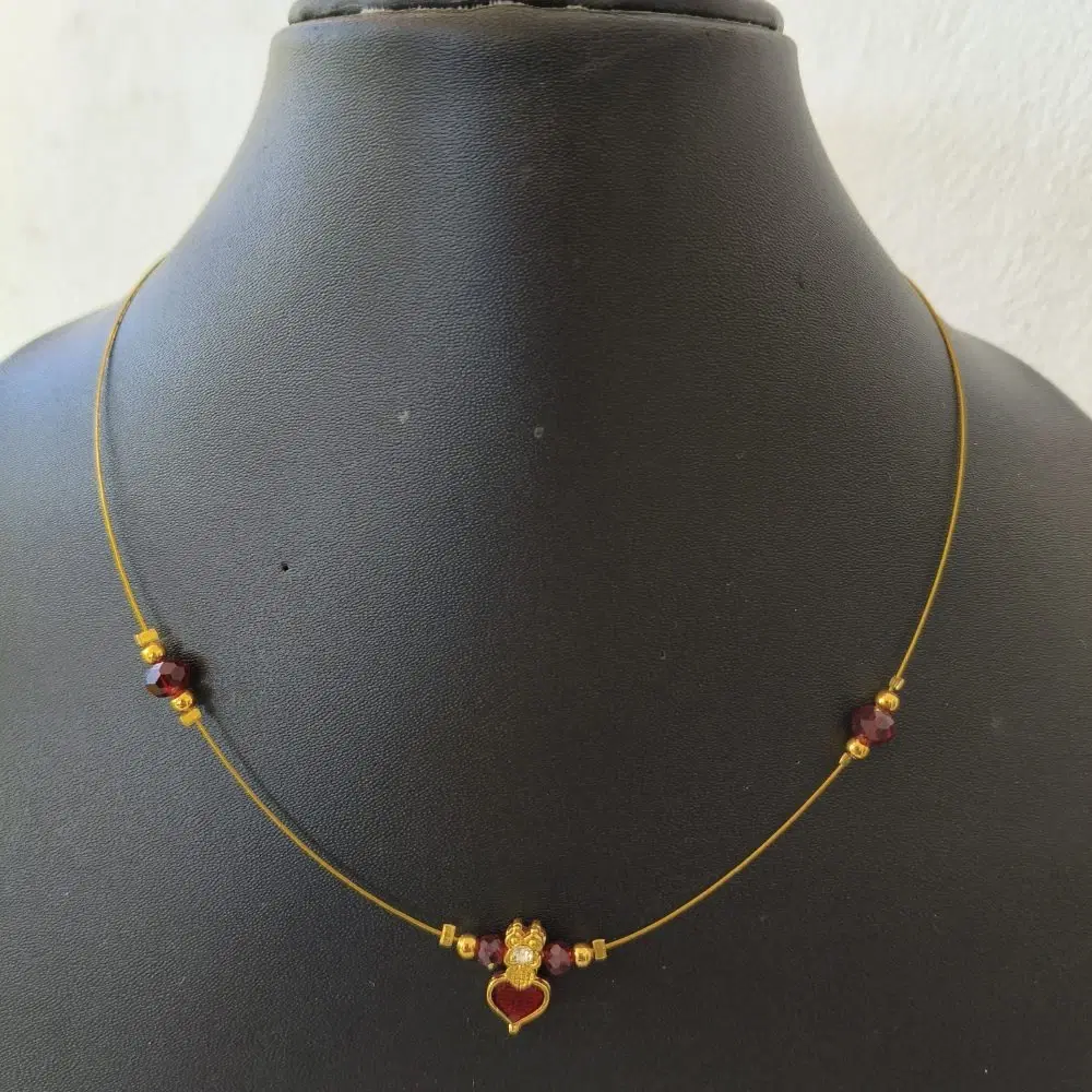 Invisible Chain Necklace, Single Layer, Red Crystal Beads, Heart Pendant, Gold Tone, 1 Qty