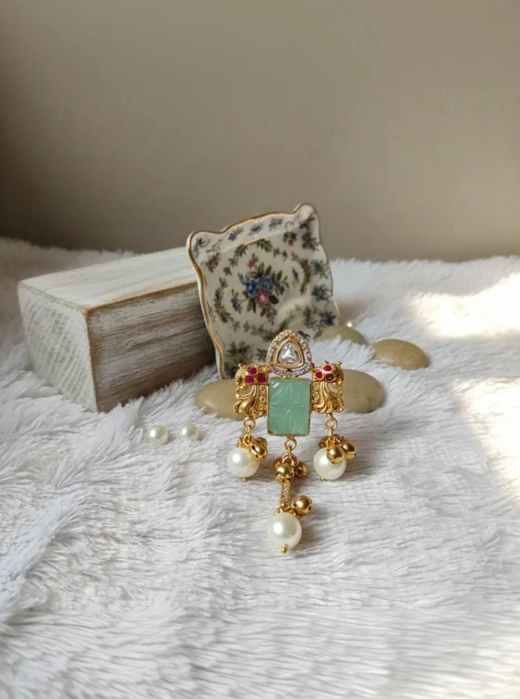 Tahaniya Trendy kashmiri jhumka for girl and women Drops & Danglers