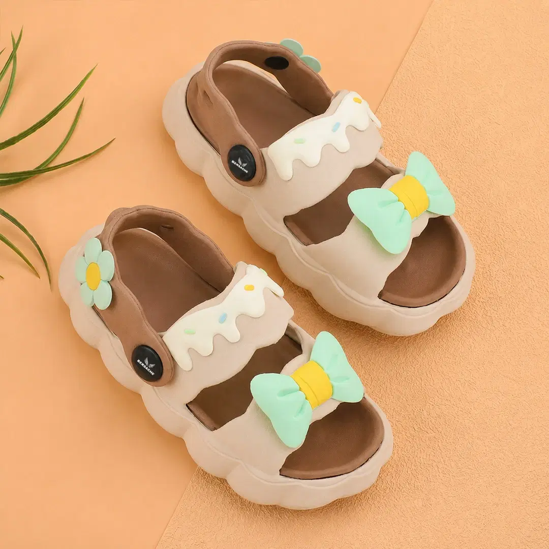 Extra Soft Classic Casual CHAPPAL with  Regular wear with Ultra Soft & Flexibility Technology Flip-Flop for Kids 's